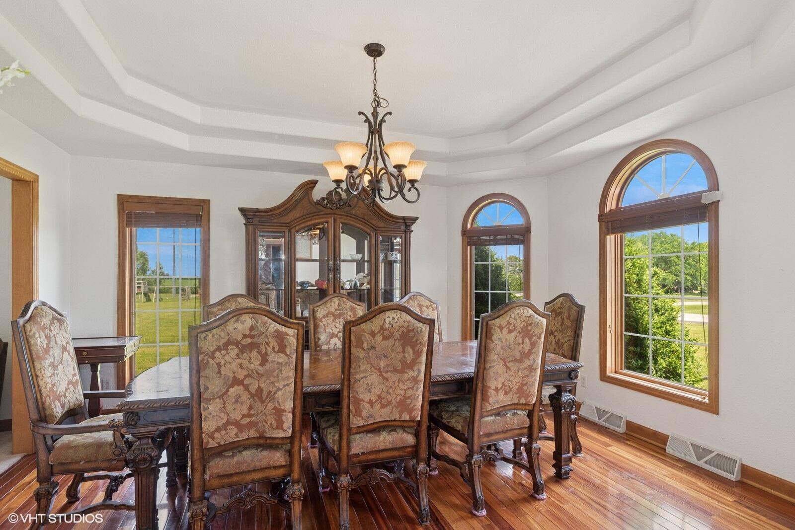 Caledonia, Wisconsin, 53126, United States, 4 Bedrooms Bedrooms, ,3 BathroomsBathrooms,Residential,For Sale,1882990