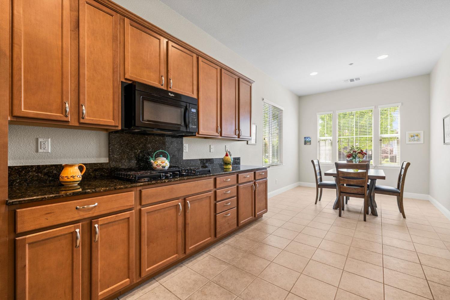Roseville, California, 95747, United States, 3 Bedrooms Bedrooms, ,2 BathroomsBathrooms,Residential,For Sale,1924391