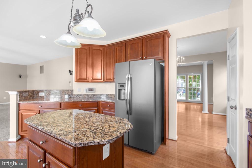 Fredericksburg, Virginia, 22407, United States, 4 Bedrooms Bedrooms, ,4 BathroomsBathrooms,Residential,For Sale,1883172