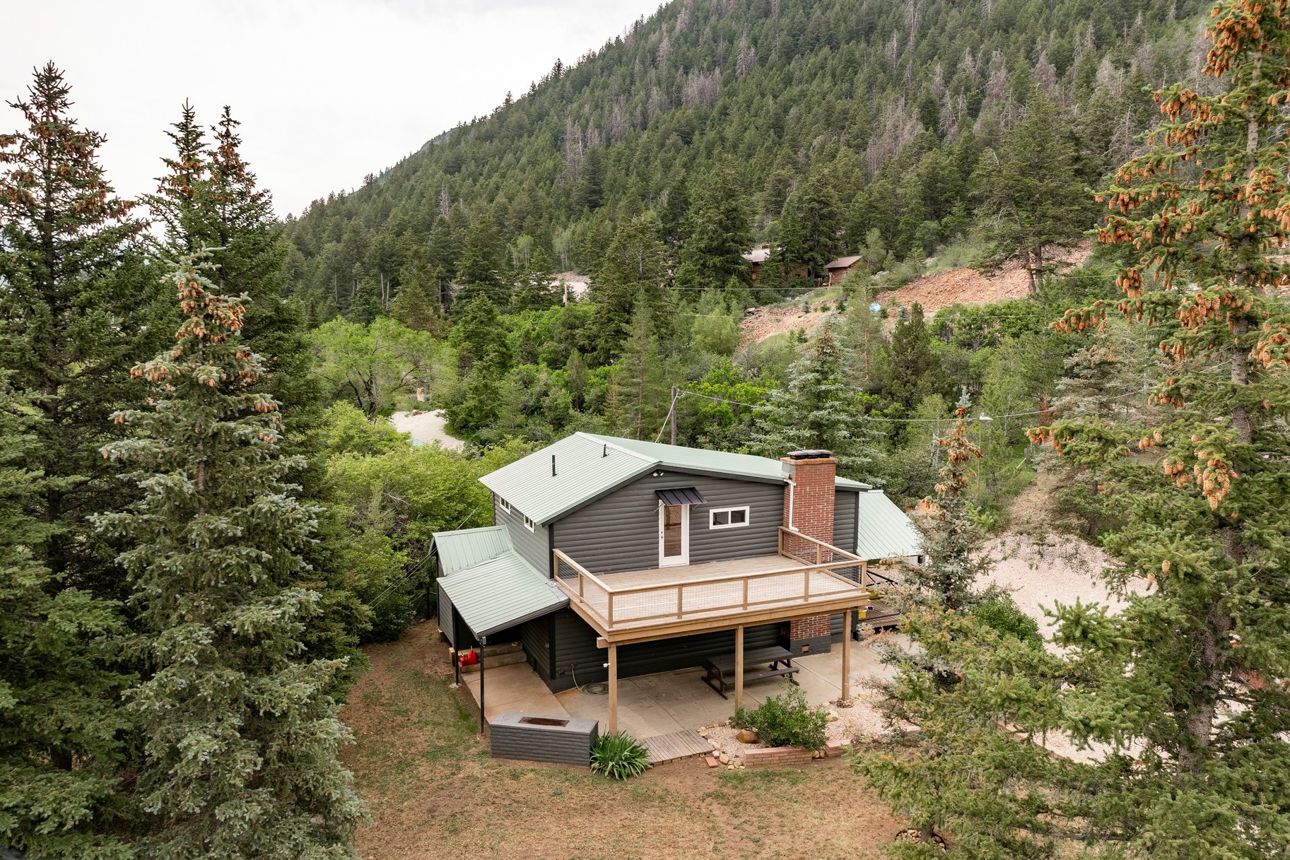  Cabin on the Creek - 物件實景