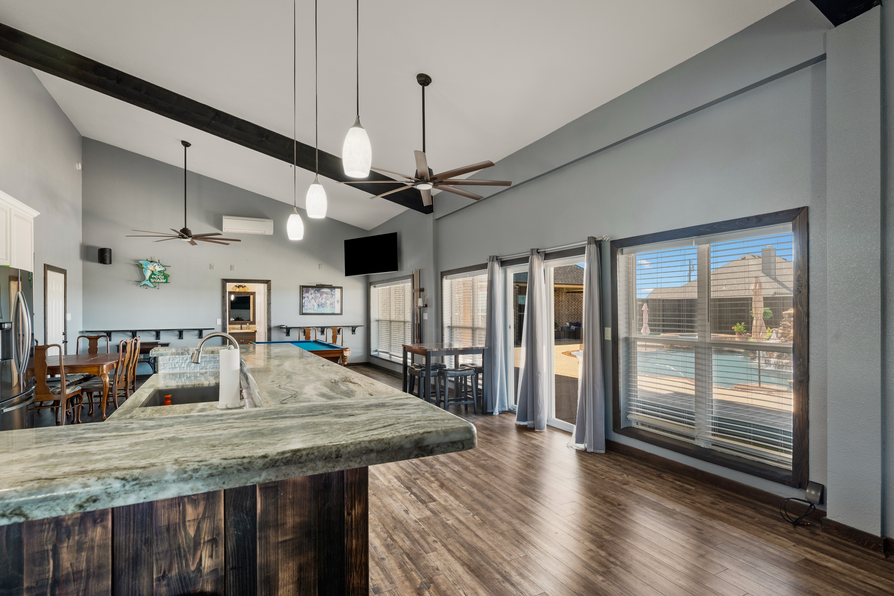 Caddo Mills, Texas, 75135, United States, 4 Bedrooms Bedrooms, ,2 BathroomsBathrooms,Residential,For Sale,1943912