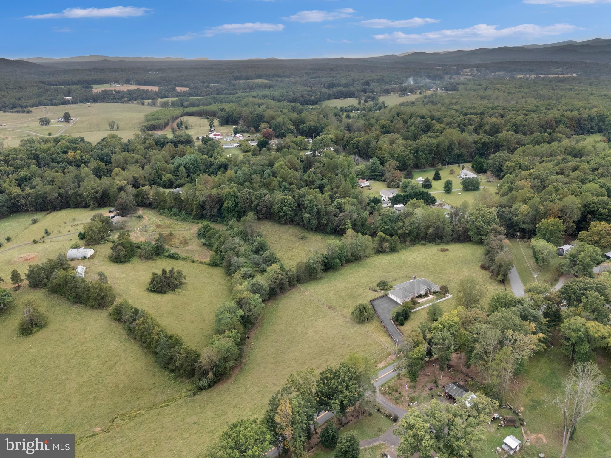 Reva, Virginia, 22735, United States, 4 Bedrooms Bedrooms, ,4 BathroomsBathrooms,Residential,For Sale,1983149