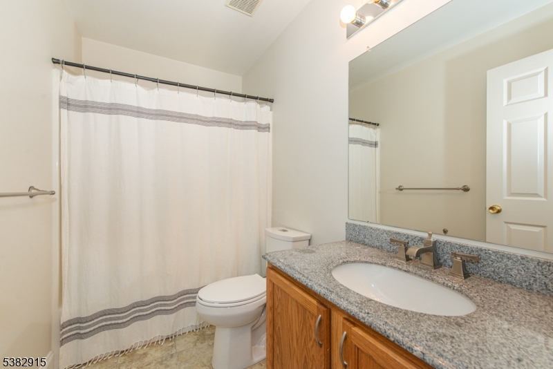 Washington Boro, New Jersey, 07882, United States, 4 Bedrooms Bedrooms, ,3 BathroomsBathrooms,Residential,For Sale,1947065