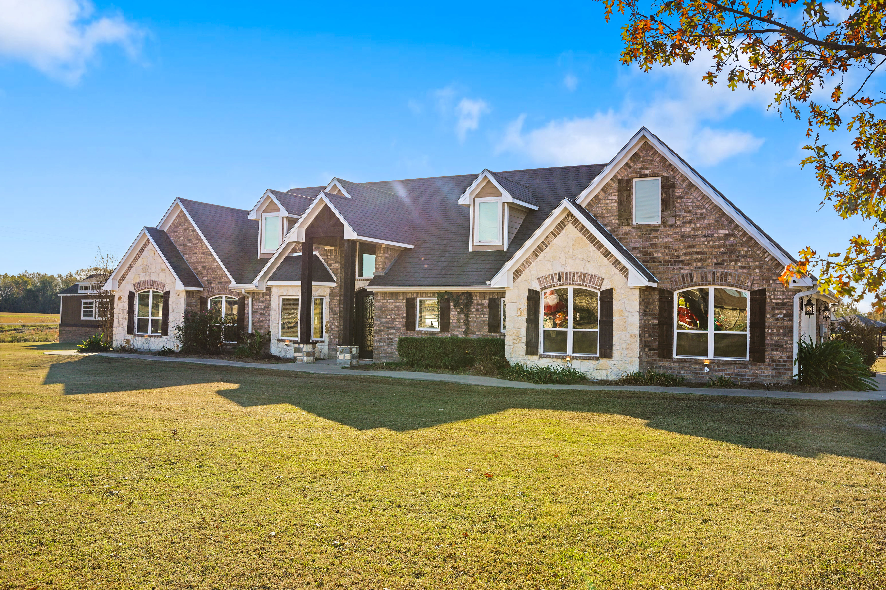 Sulphur Springs, Texas, 75482, United States, 4 Bedrooms Bedrooms, ,Residential,For Sale,2000079