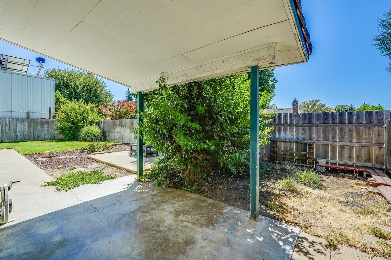 749 S Atherton Drive, Lodi, California, 95242, United States, 4 Bedrooms Bedrooms, ,3 BathroomsBathrooms,Residential,For Sale,749 S Atherton Drive,1588040