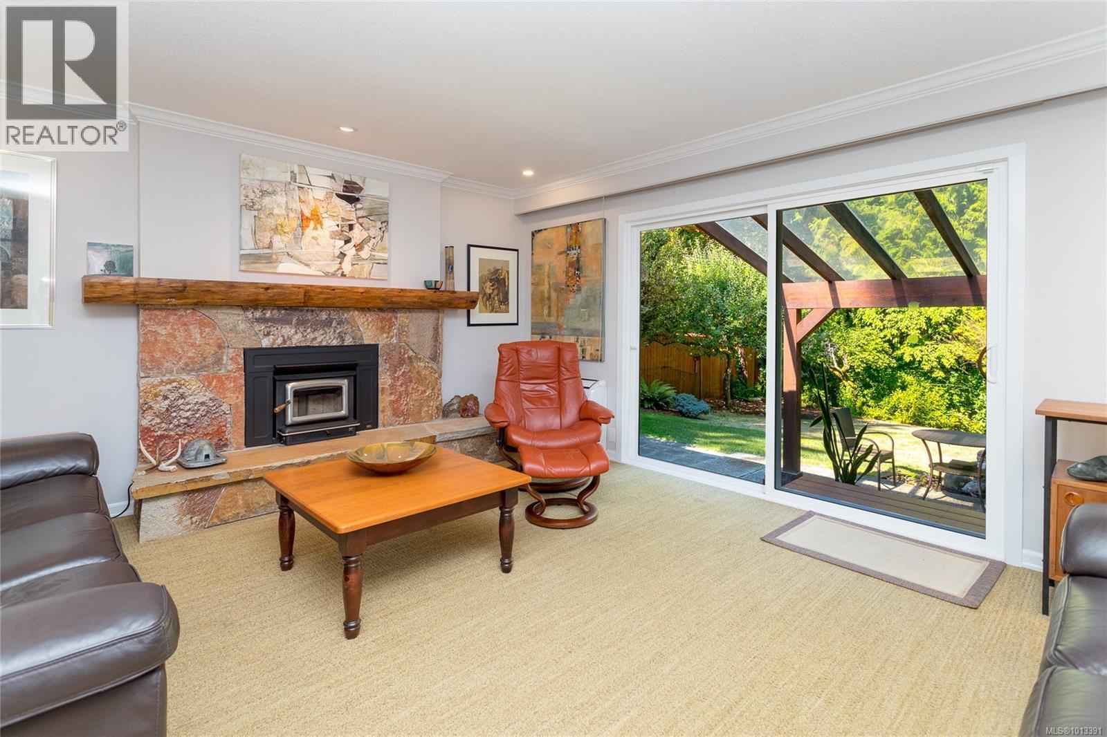 COBBLE HILL, British Columbia, V8H 0G3, CA, 3 Bedrooms Bedrooms, ,1 BathroomBathrooms,Residential,For Sale,1951189