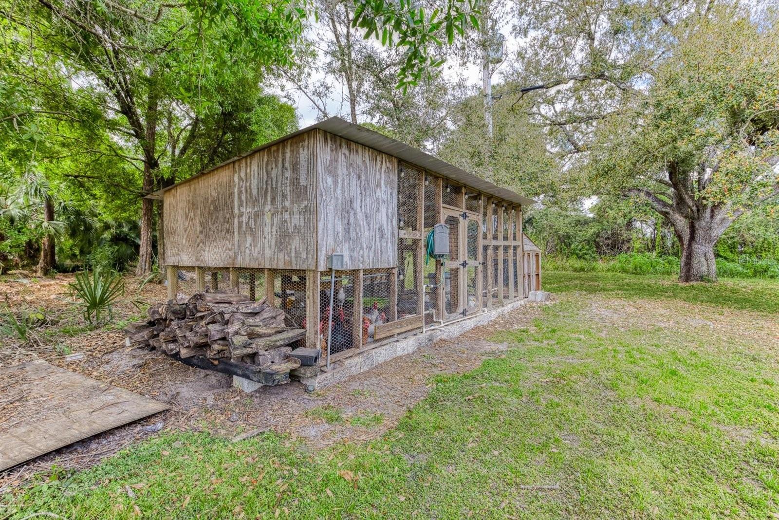 FORT PIERCE, Florida, 34945, United States, 5 Bedrooms Bedrooms, ,4 BathroomsBathrooms,Residential,For Sale,1721914