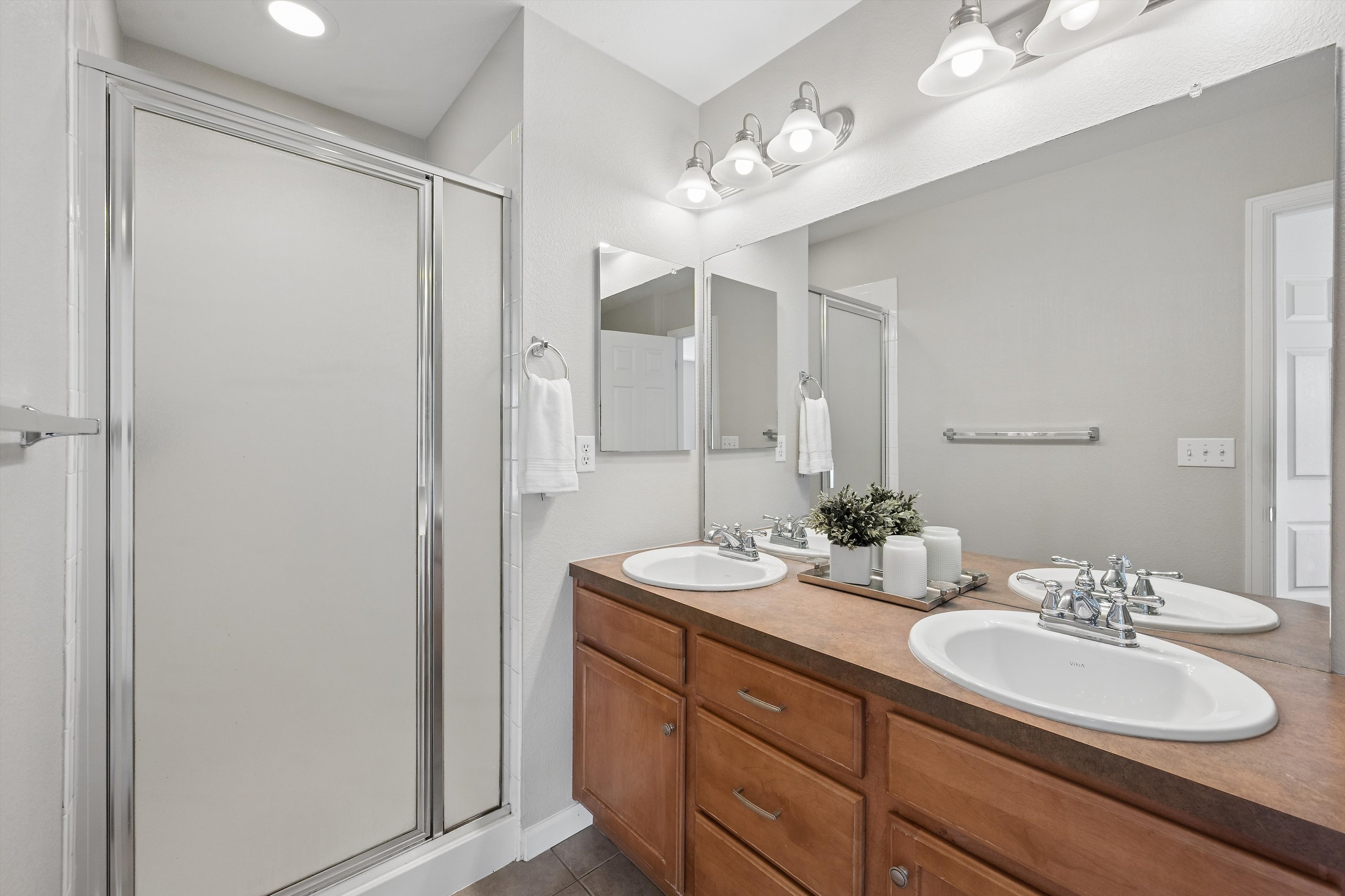  Charming Townhome In Sought After Central Park Location - 物件實景