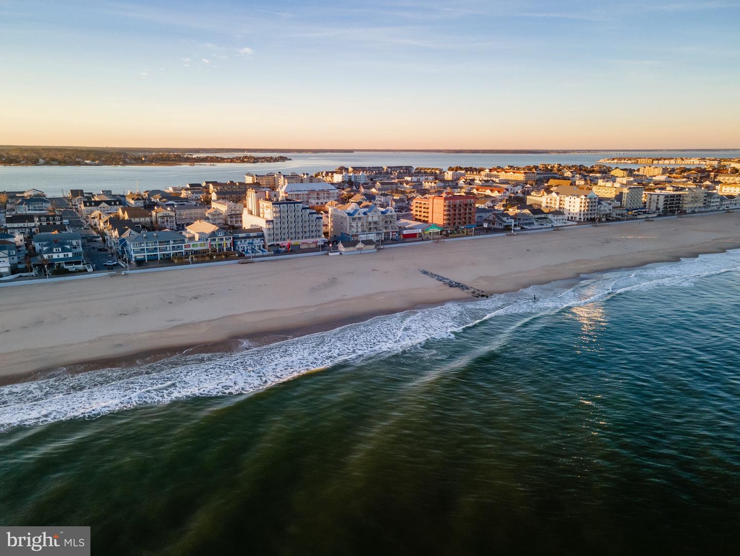 Ocean City, Maryland, 21842, United States, 3 Bedrooms Bedrooms, ,3 BathroomsBathrooms,Residential,For Sale,1744033