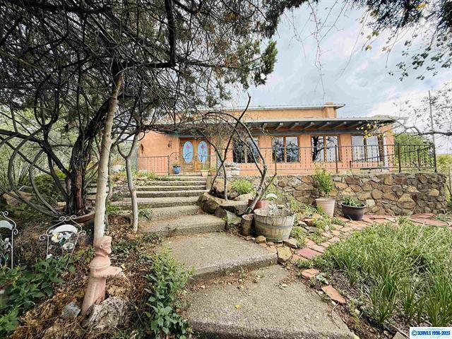 Silver City, New Mexico, 88061, United States, 3 Bedrooms Bedrooms, ,3 BathroomsBathrooms,Residential,For Sale,1983754