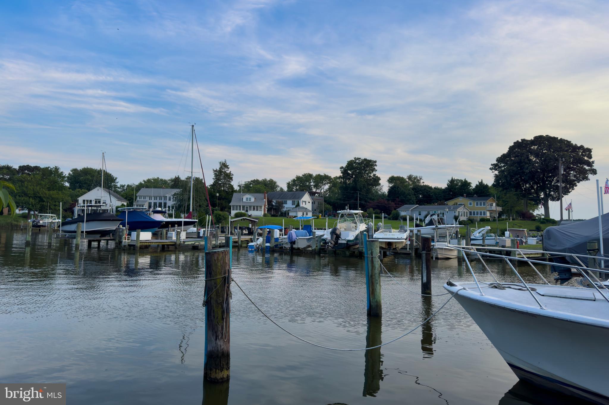 Edgewater, Maryland, 21037, United States, 5 Bedrooms Bedrooms, ,3 BathroomsBathrooms,Residential,For Sale,1895020