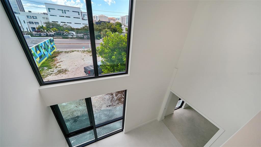 Sarasota, Florida, 34236, United States, 2 Bedrooms Bedrooms, ,2 BathroomsBathrooms,Residential,For Sale,1991932