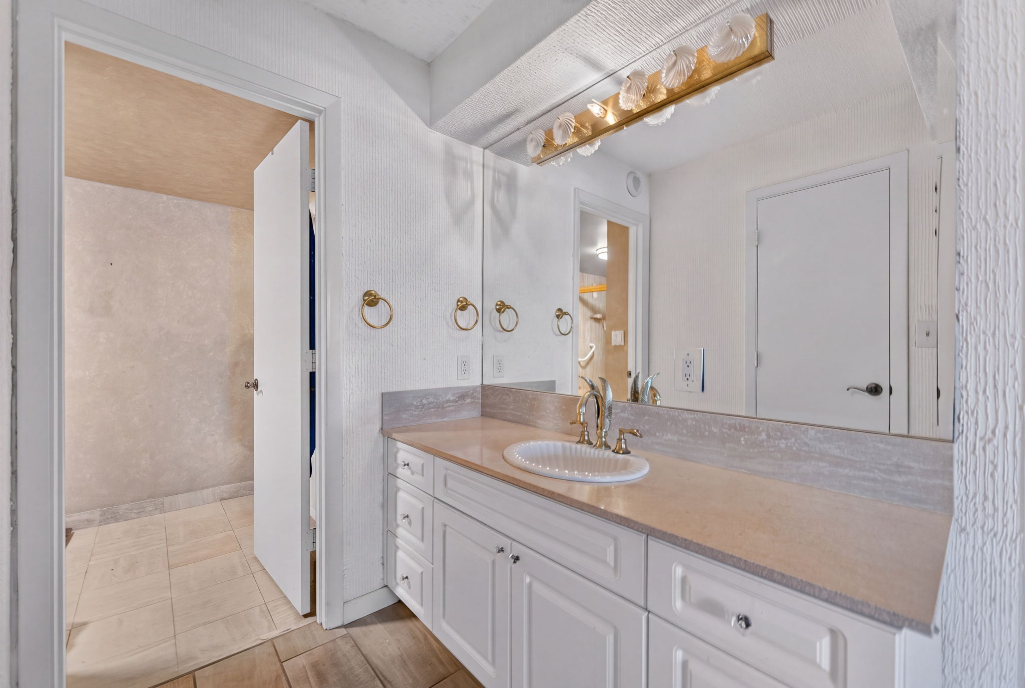  1201 S Ocean Dr, Hollywood, FL, 33019 - 物件實景