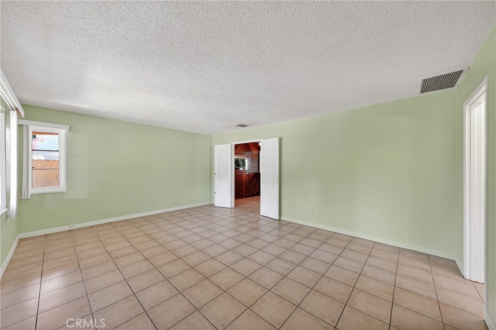 Glendora, California, 91741, United States, 2 Bedrooms Bedrooms, ,1 BathroomBathrooms,Residential,For Sale,2049163