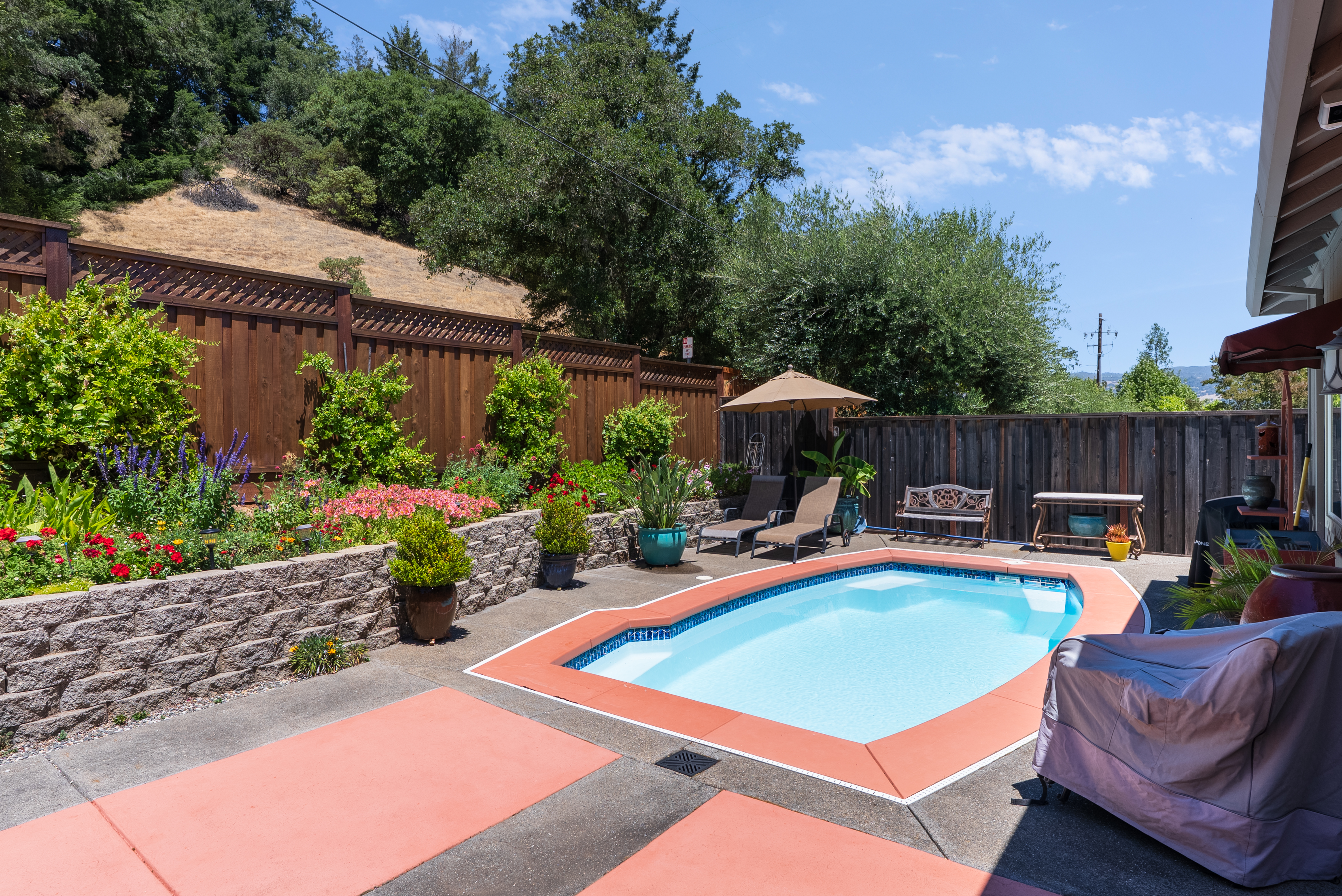  310 Buckeye Circle, Cloverdale, CA 95425 - 物件實景