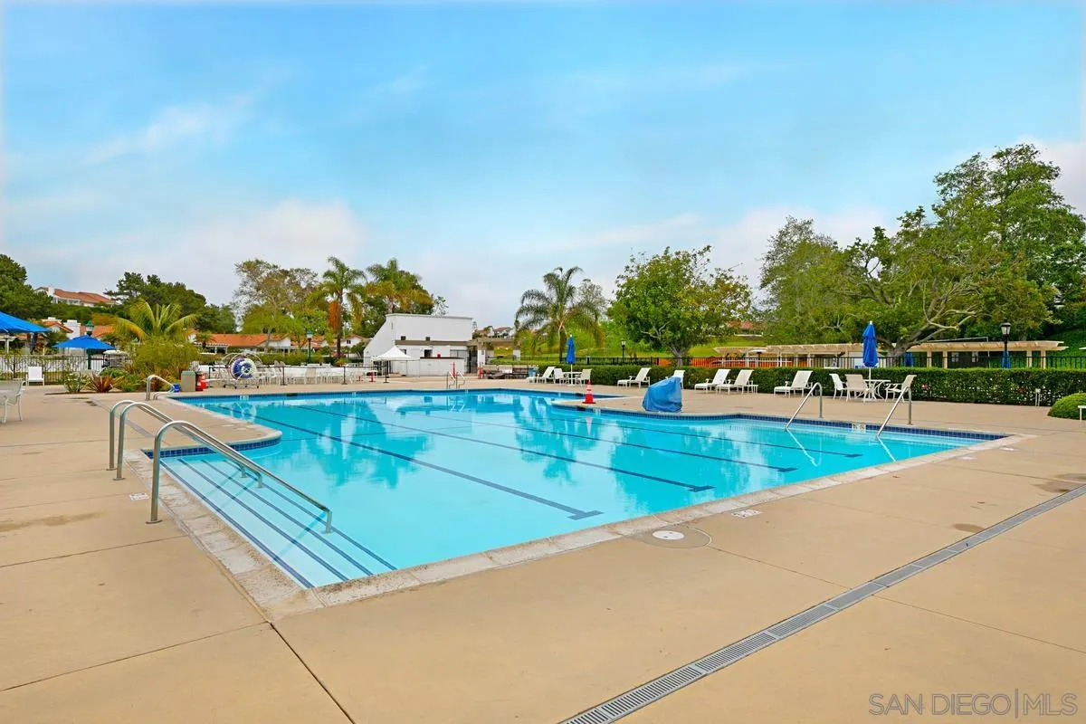 Oceanside, California, 92056, United States, 2 Bedrooms Bedrooms, ,1 BathroomBathrooms,Residential,For Sale,1866324