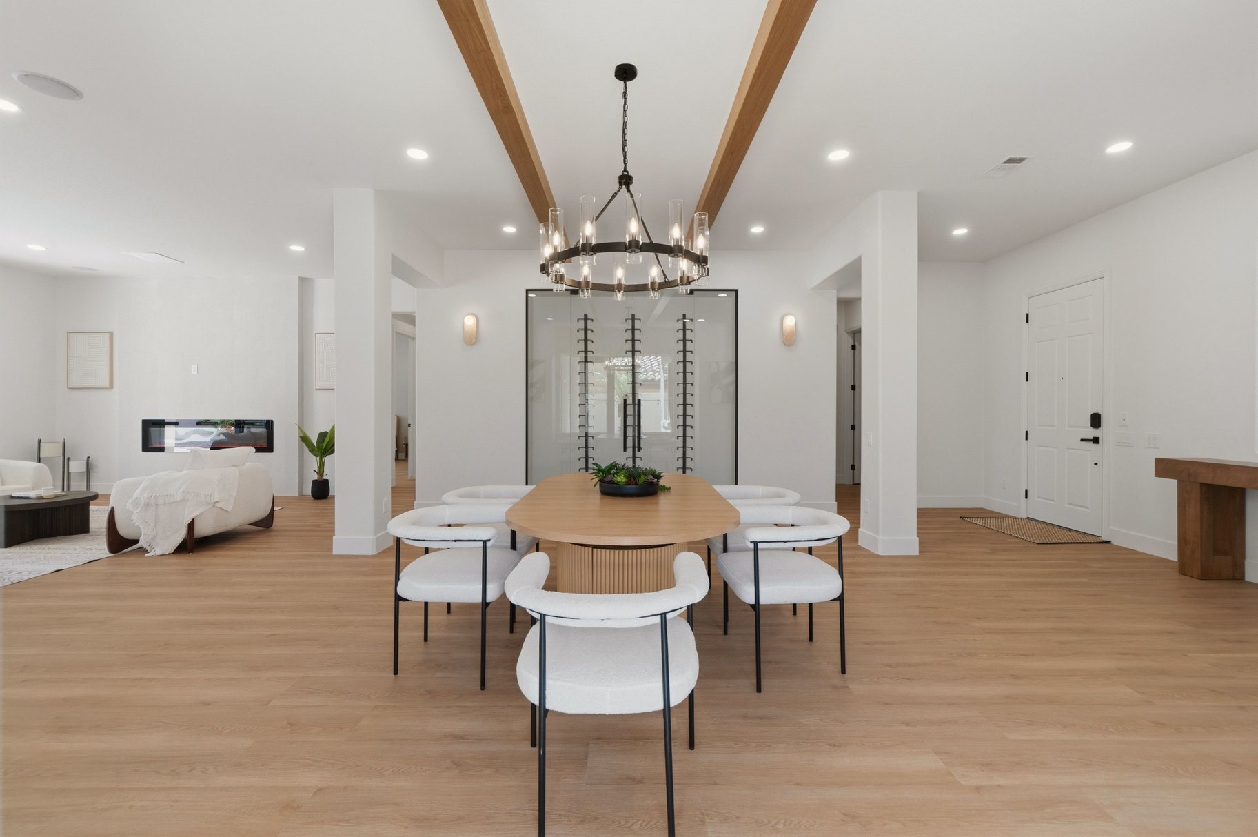  Fully Reimagined Single Story with Pool and Spa in Summerlin West - 物件實景