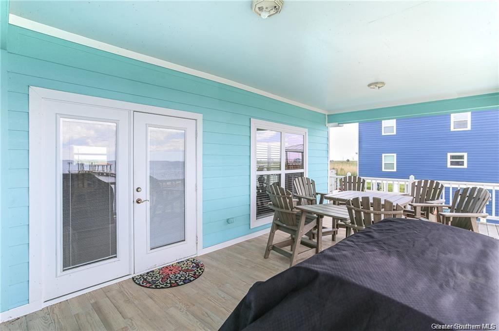 Lake Charles, Louisiana, 70607, United States, 3 Bedrooms Bedrooms, ,4 BathroomsBathrooms,Residential,For Sale,1980084