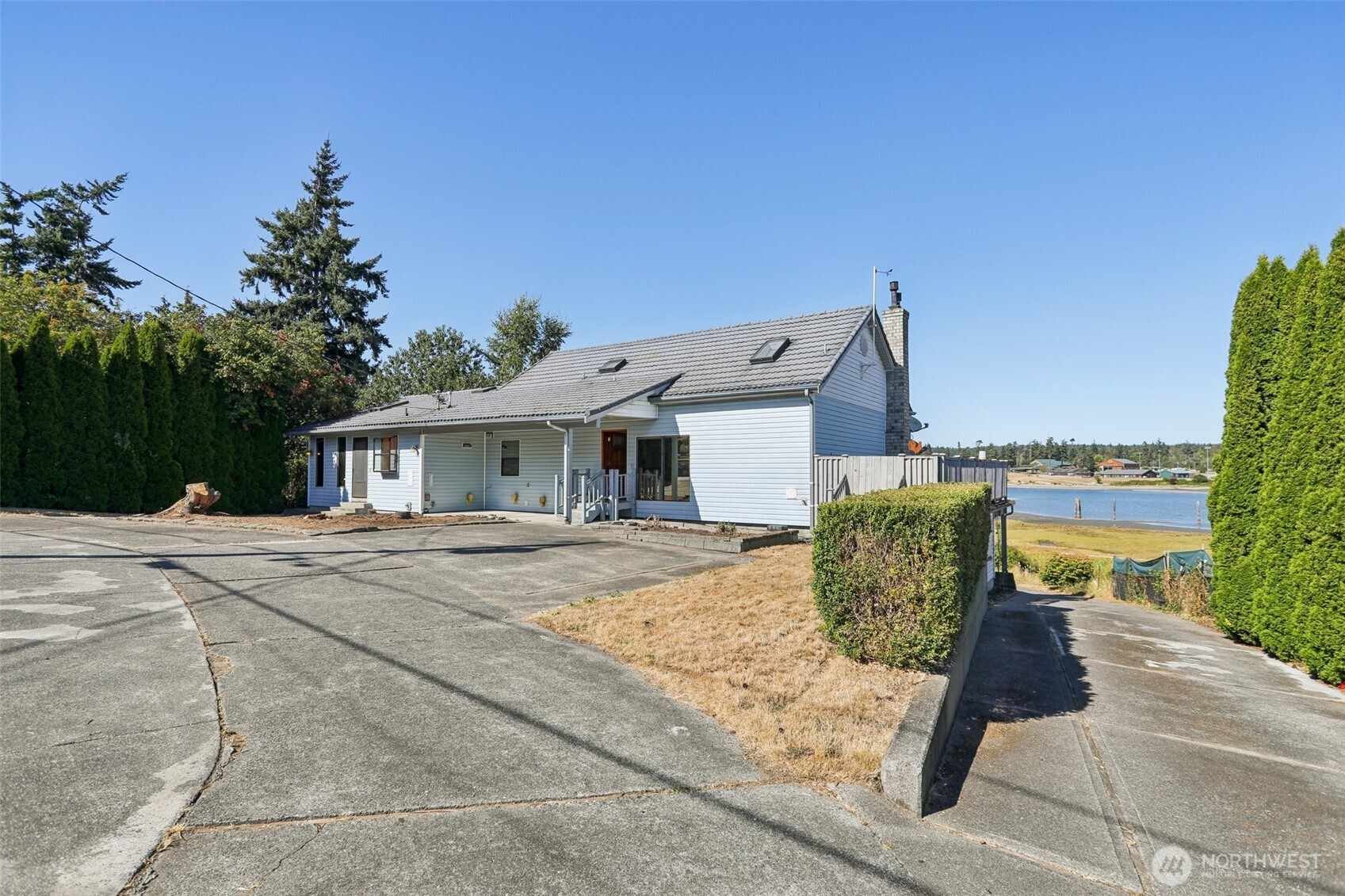 Marysville, Washington, 98271, United States, 4 Bedrooms Bedrooms, ,4 BathroomsBathrooms,Residential,For Sale,1984070