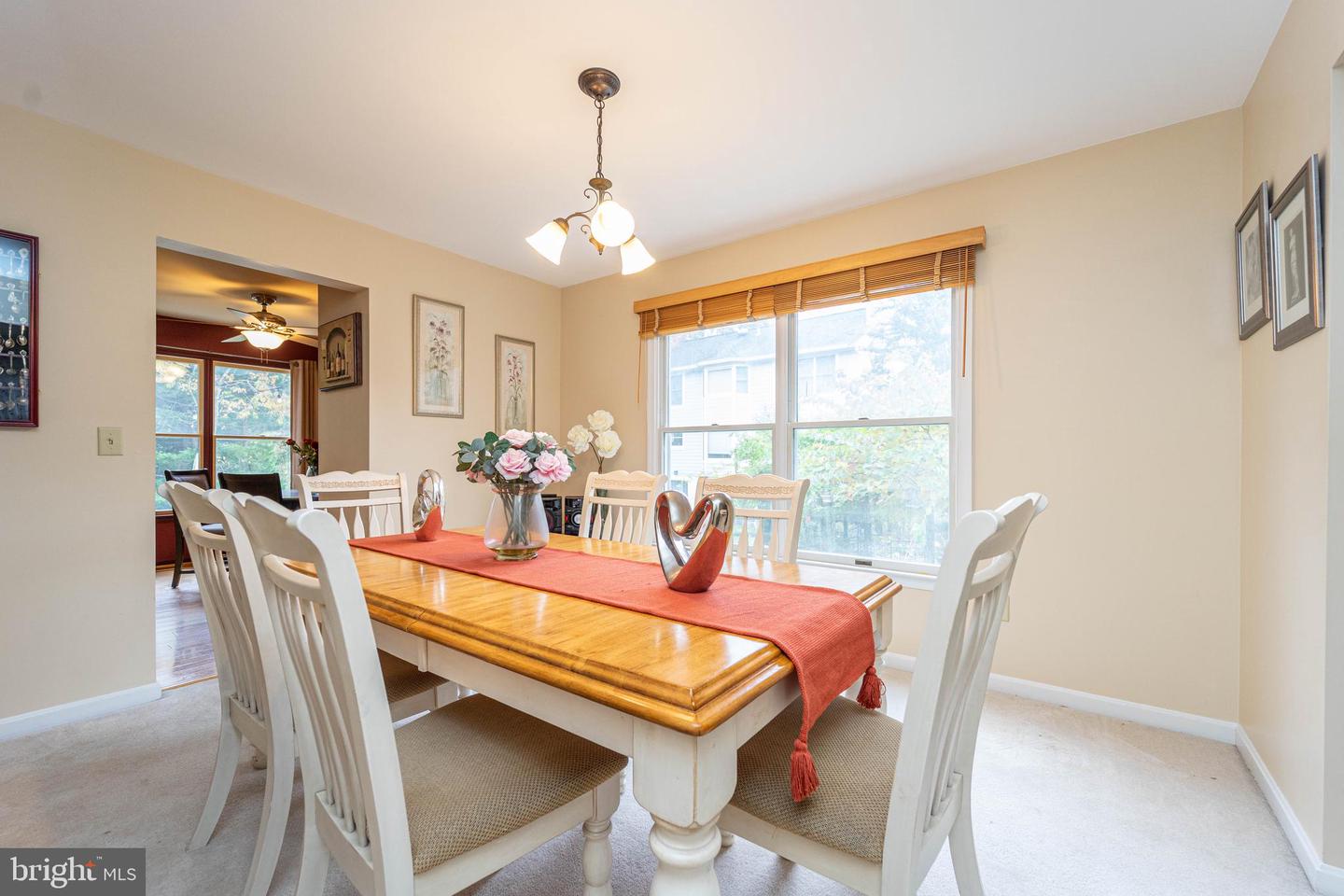 Annapolis, Maryland, 21403, United States, 4 Bedrooms Bedrooms, ,3 BathroomsBathrooms,Residential,For Sale,1988002