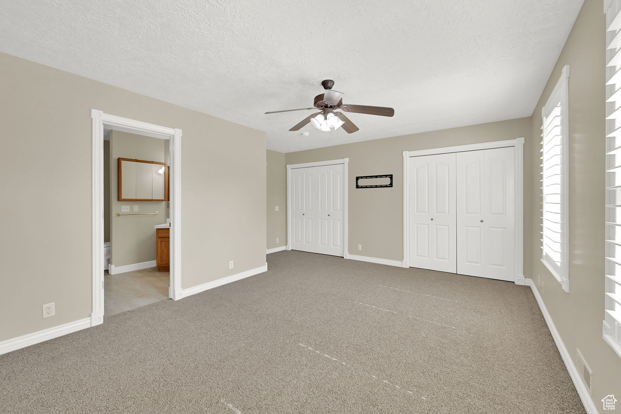 Farr West, Utah, 84404, United States, 4 Bedrooms Bedrooms, ,3 BathroomsBathrooms,Residential,For Sale,1891966