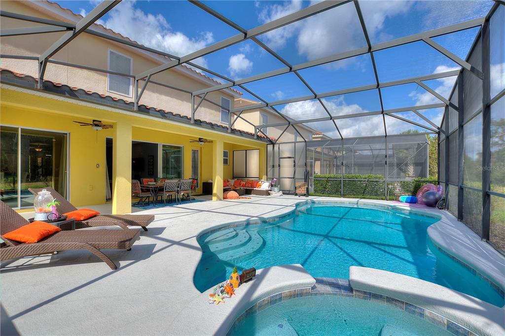 Davenport, Florida, 33837, United States, 10 Bedrooms Bedrooms, ,8 BathroomsBathrooms,Residential,For Sale,1996234