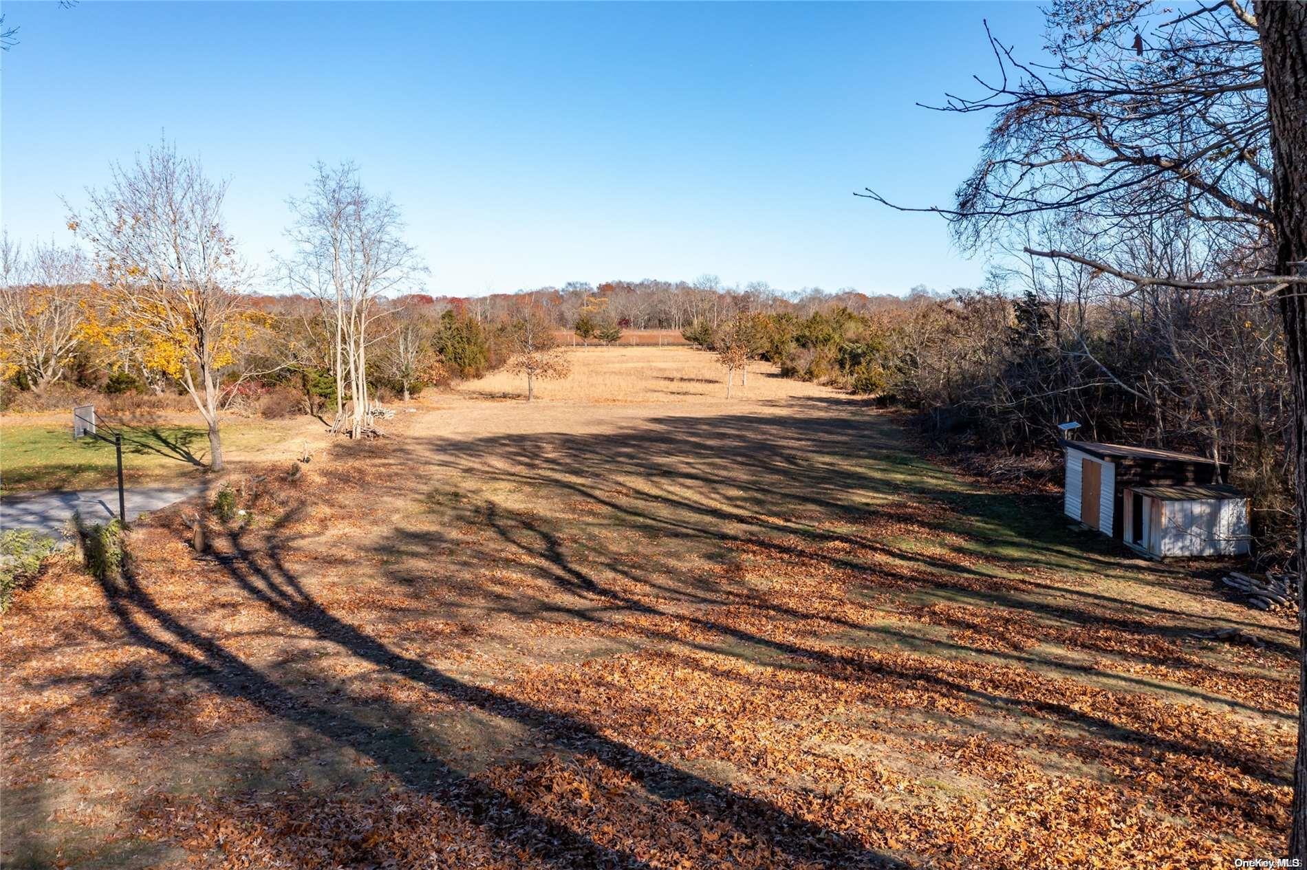Laurel, New York, 11948, United States, 4 Bedrooms Bedrooms, ,3 BathroomsBathrooms,Residential,For Sale,1930238