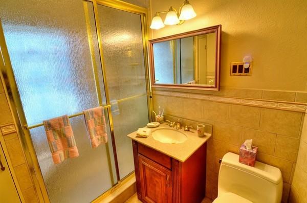 Quincy, Massachusetts, 02169, United States, 4 Bedrooms Bedrooms, ,2 BathroomsBathrooms,Residential,For Sale,1942556