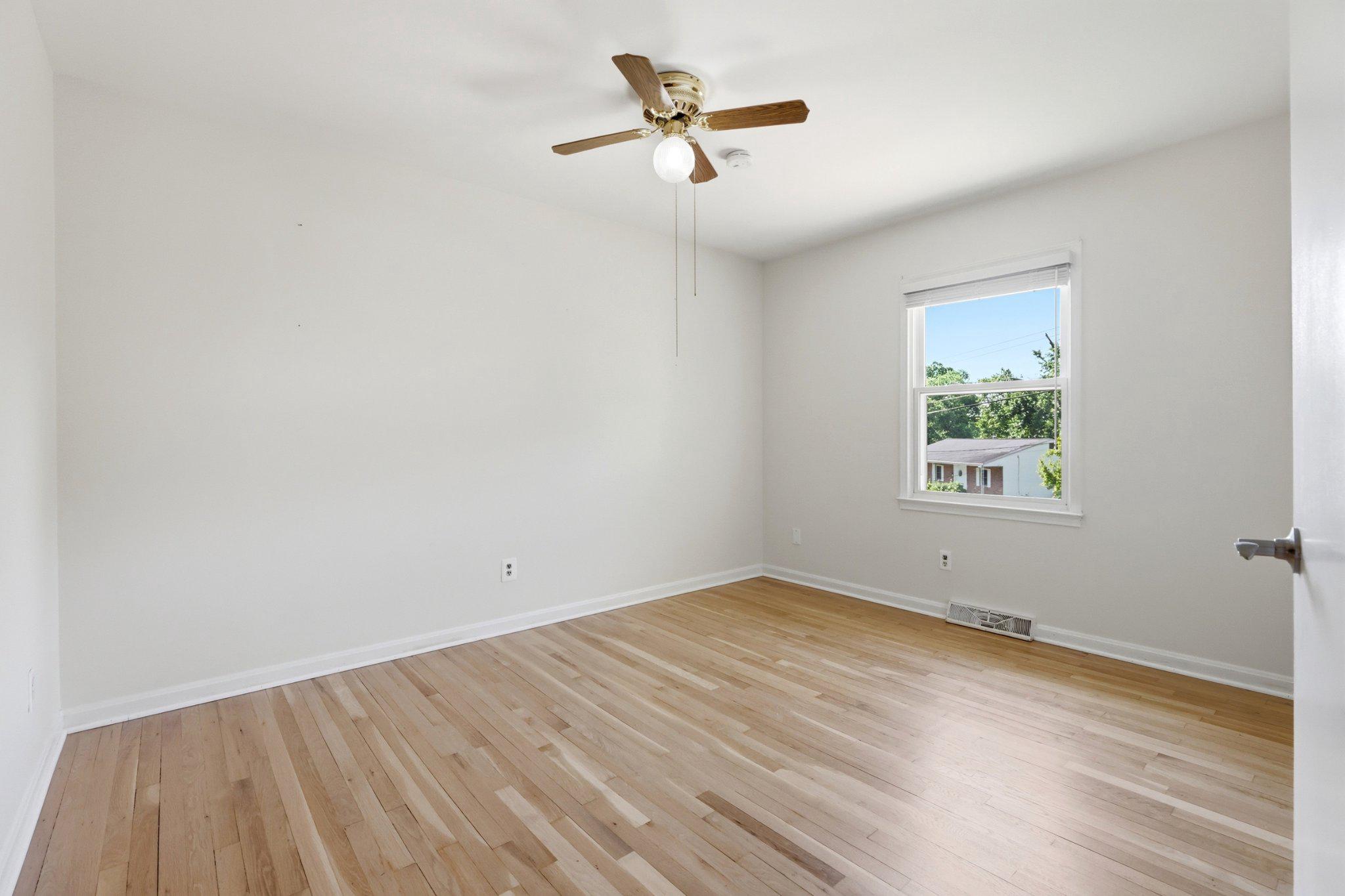  13015 Chalfont Avenue, Fort Washington, MD, 20744 - 物件實景