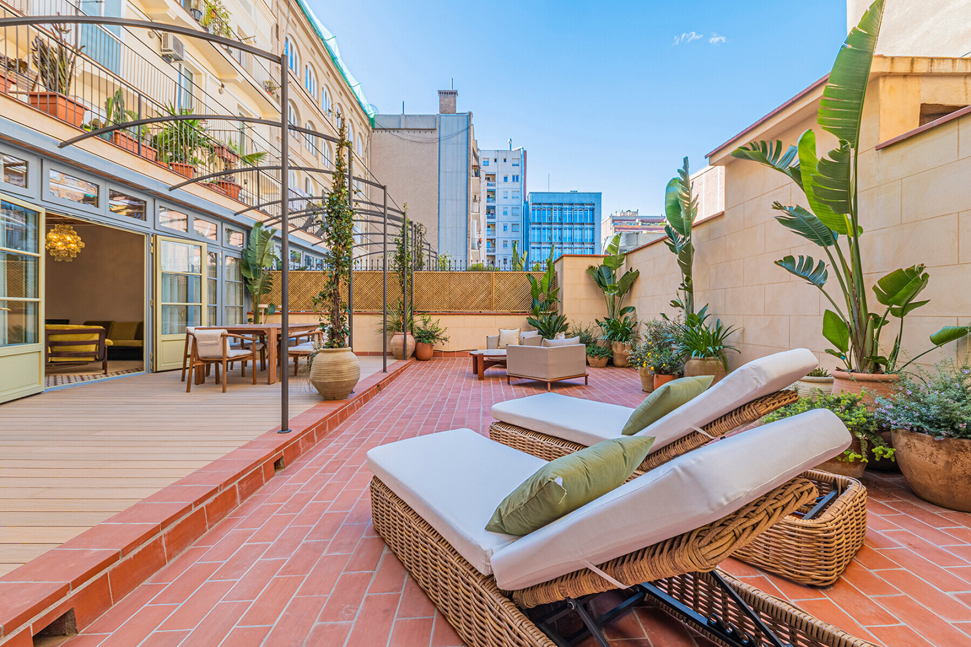  Wonderful brand new master with large 100m2 terrace - 物件實景