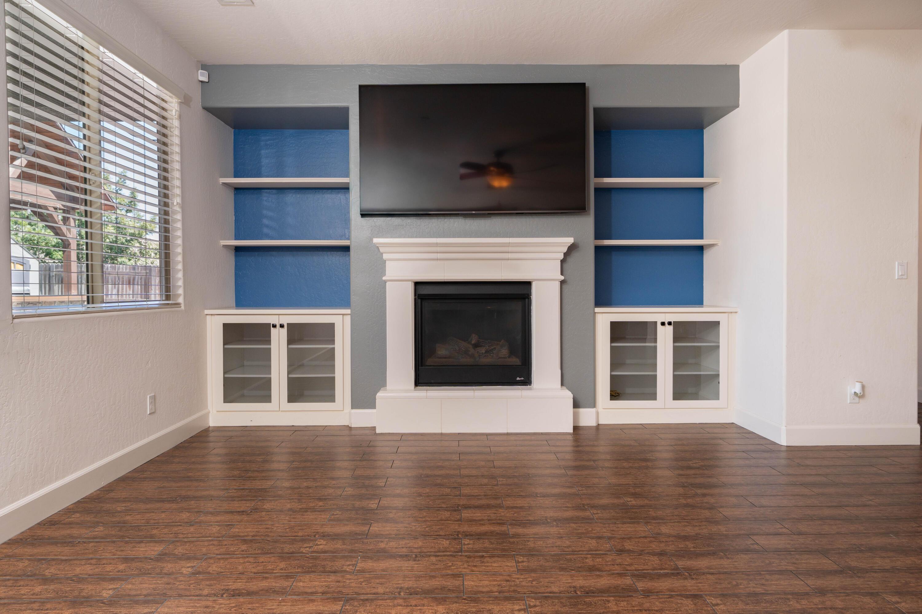 Tulare, California, 93274, United States, 4 Bedrooms Bedrooms, ,3 BathroomsBathrooms,Residential,For Sale,1975083