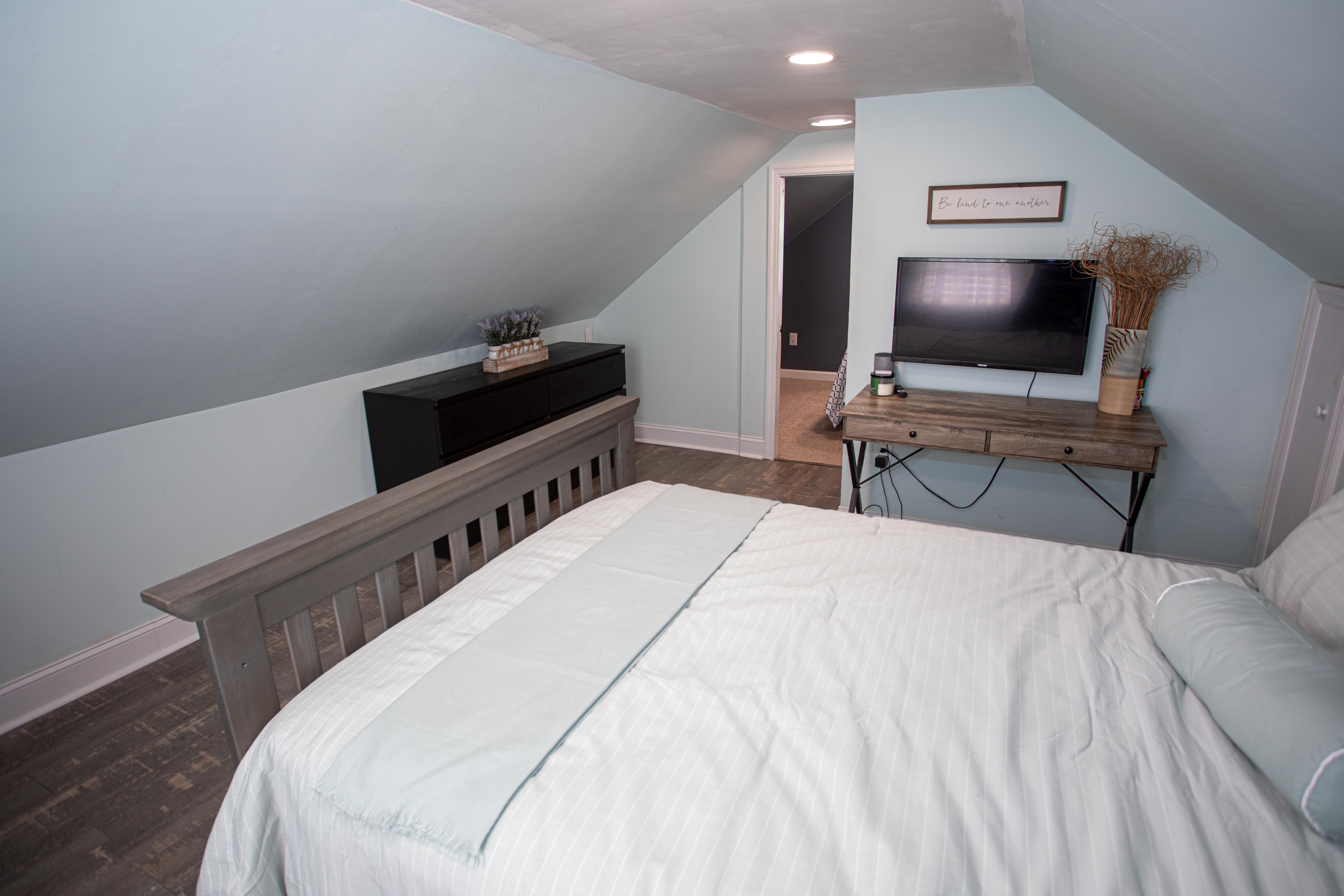 Sayreville, New Jersey, 08879, United States, 4 Bedrooms Bedrooms, ,2 BathroomsBathrooms,Residential,For Sale,1943409