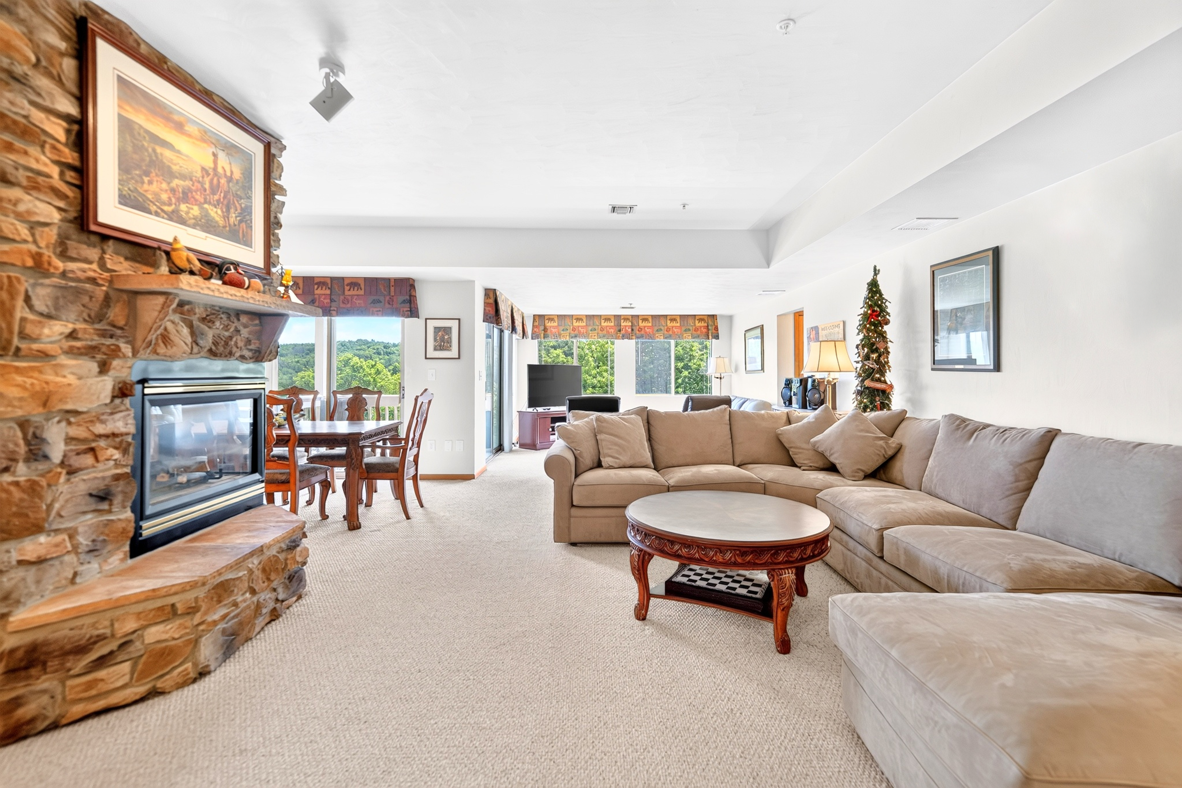  8134 Stonegate Drive, Champion, PA 15622 - 物件實景