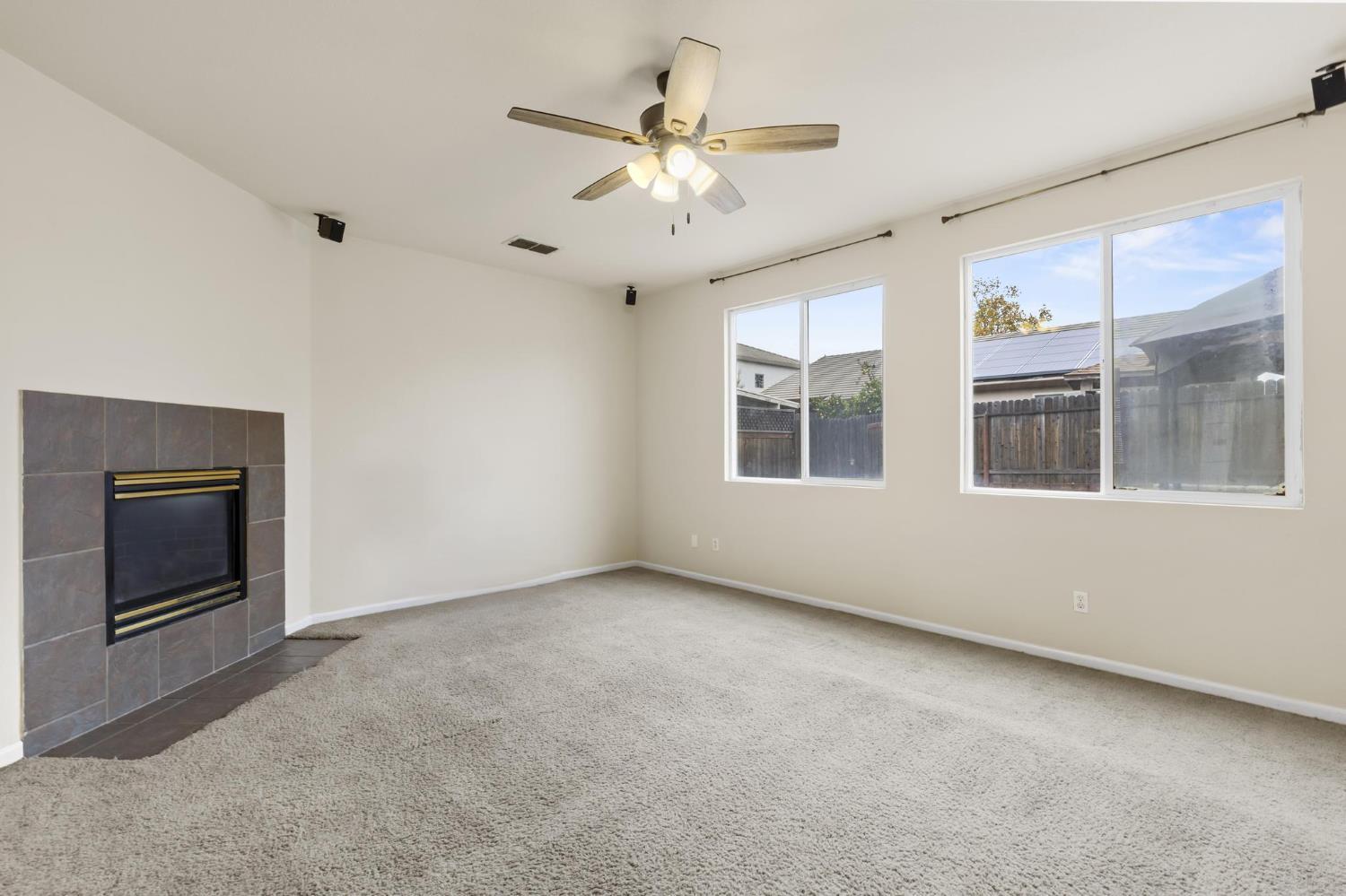 Roseville, California, 95747, United States, 3 Bedrooms Bedrooms, ,3 BathroomsBathrooms,Residential,For Sale,2000136