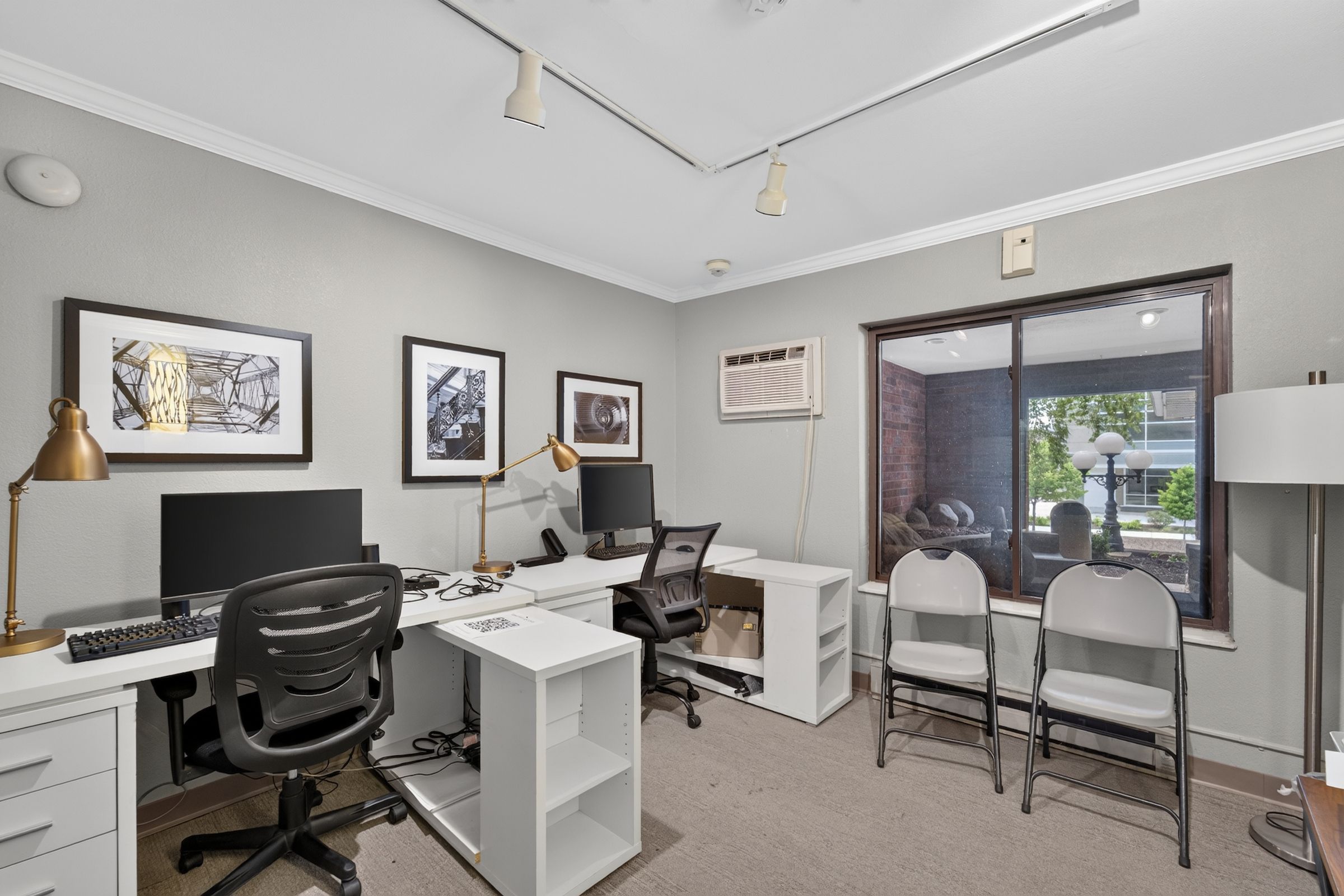  Two Bedroom Condo in the Heart of Downtown Milwaukee - 物件實景