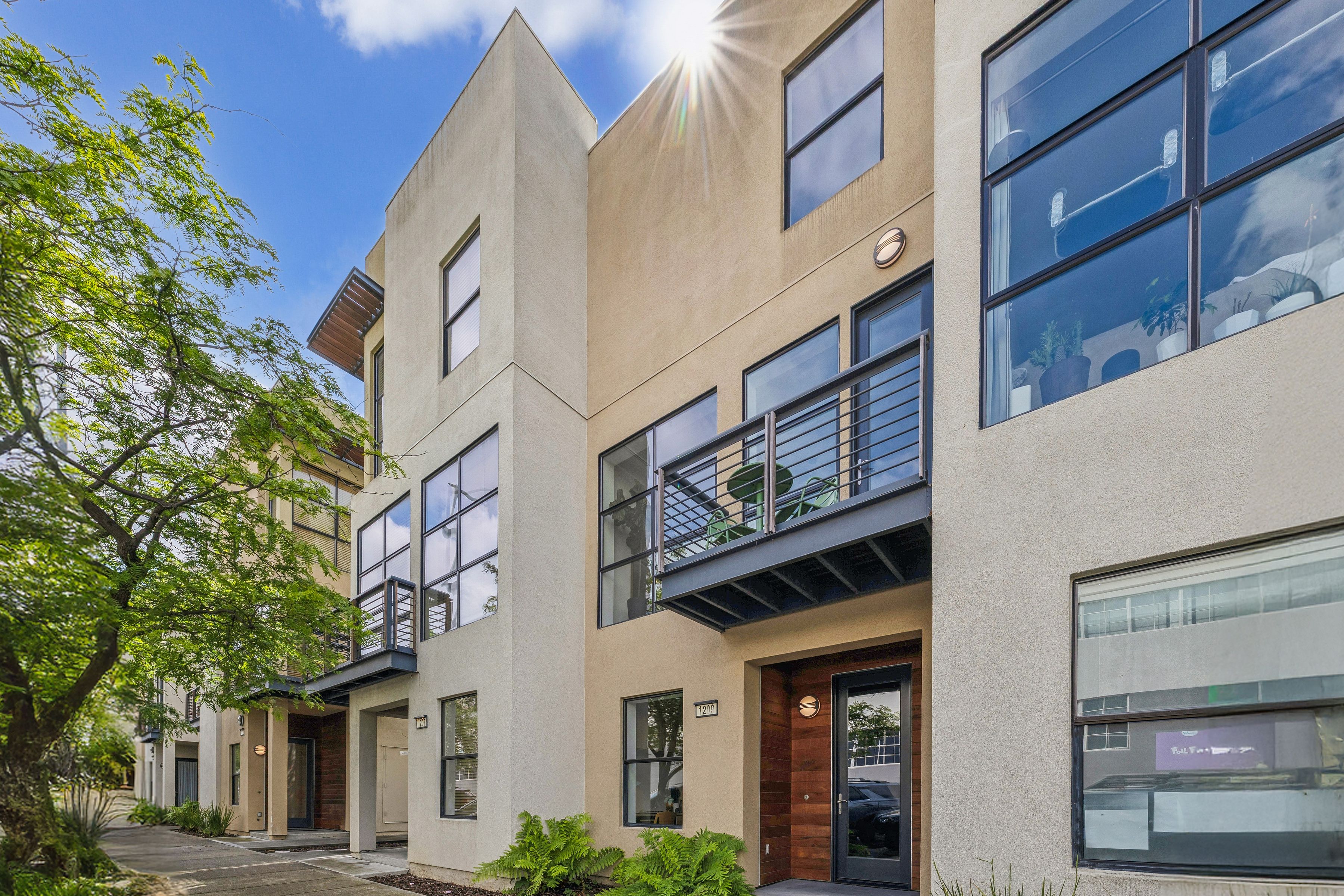  Modern Townhome in Prime North Oakland - 物件實景