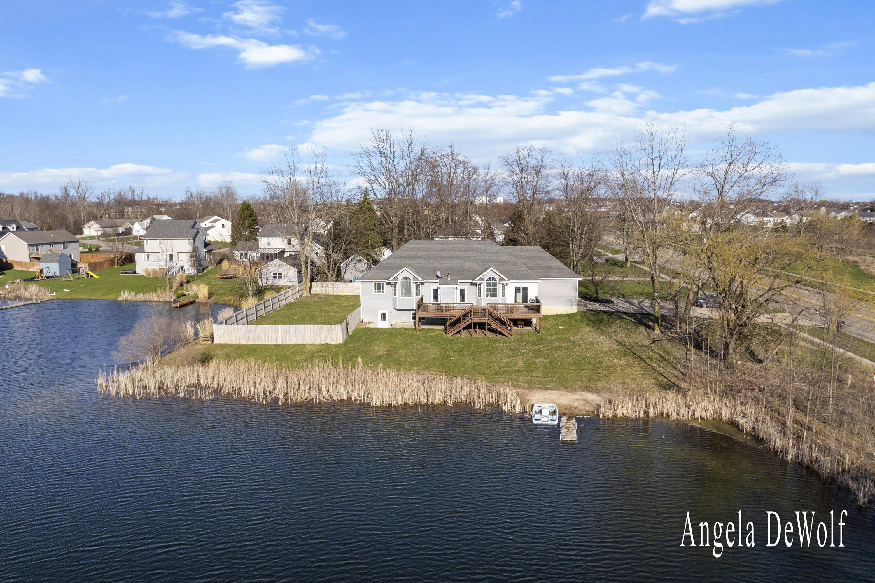Hudsonville, Michigan, 49426, United States, 4 Bedrooms Bedrooms, ,3 BathroomsBathrooms,Residential,For Sale,1932787