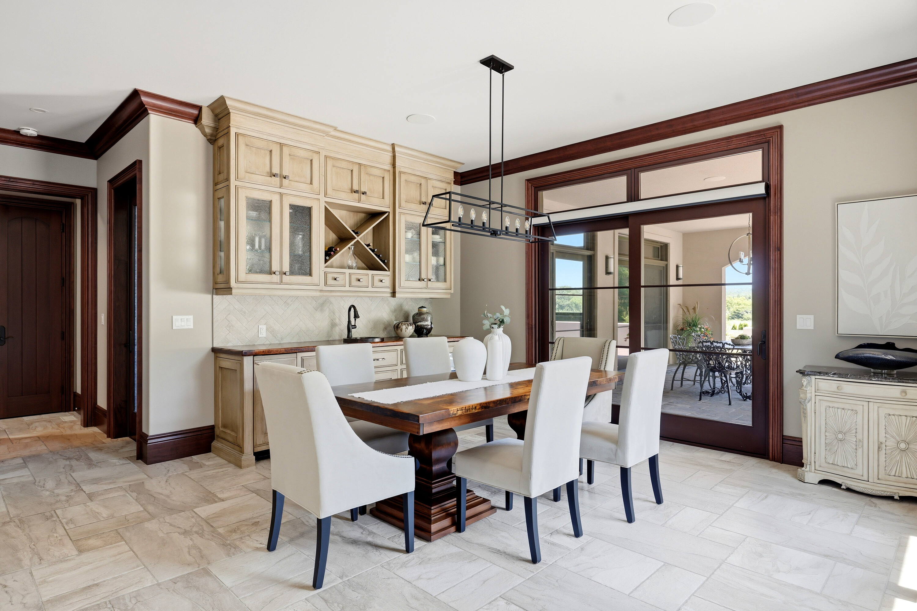  Custom Elegance Home - 物件實景