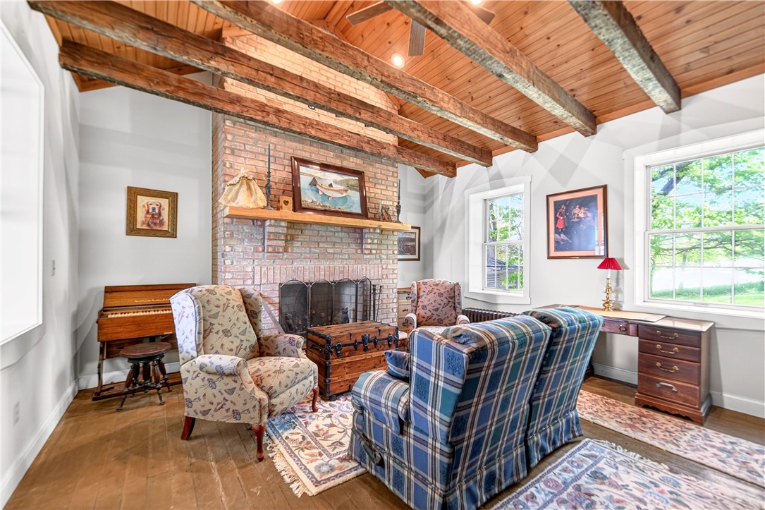 Scenery Hill, Pennsylvania, 15360, United States, 4 Bedrooms Bedrooms, ,2 BathroomsBathrooms,Residential,For Sale,2044071