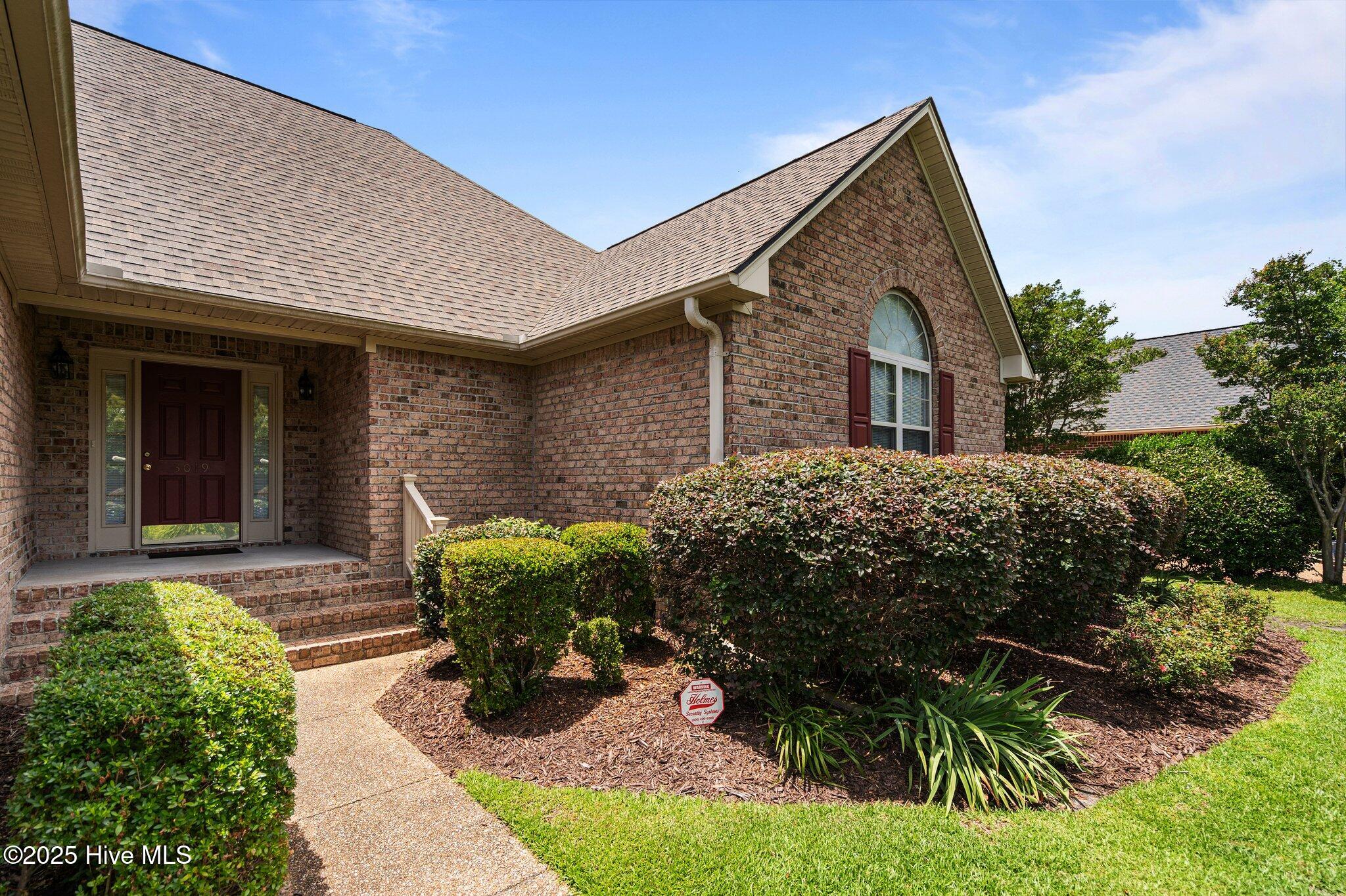 Wilmington, North Carolina, 28411, United States, 4 Bedrooms Bedrooms, ,3 BathroomsBathrooms,Residential,For Sale,1874008