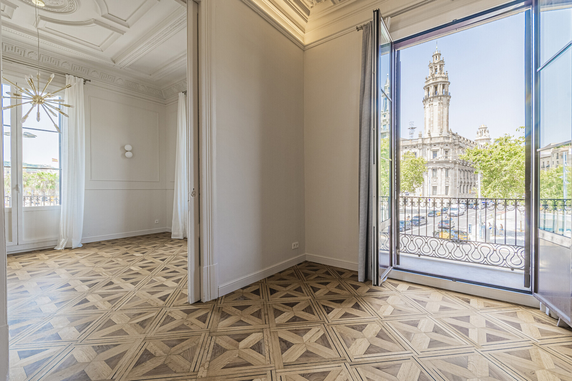  Renovated corner apartment in El Born with views of Port Vell - 物件實景