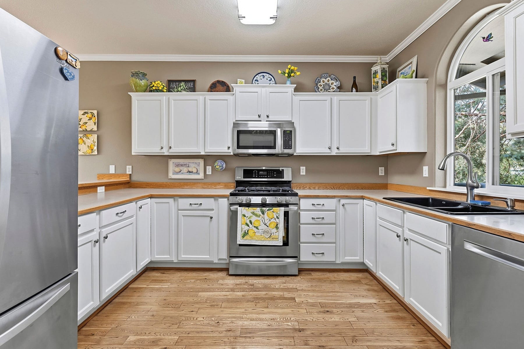  2350 SW Indian Avenue Redmond, OR 97756 - 物件實景
