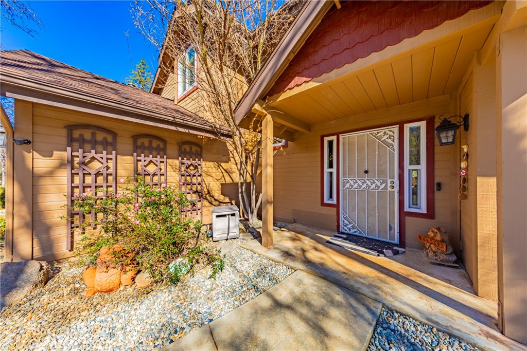 Coarsegold, California, 93614, United States, 4 Bedrooms Bedrooms, ,4 BathroomsBathrooms,Residential,For Sale,1982959