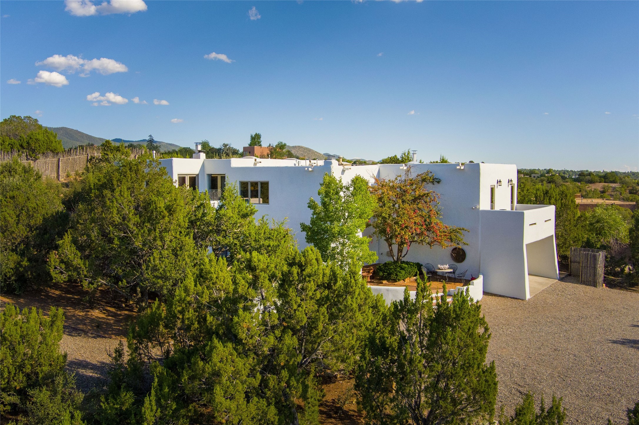  413 Los Arboles Drive - 物件實景