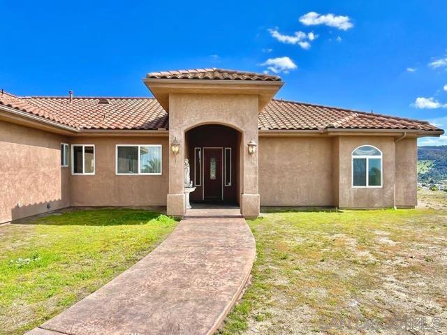 Lakeside, California, 92040, United States, 4 Bedrooms Bedrooms, ,4 BathroomsBathrooms,Residential,For Sale,1828721