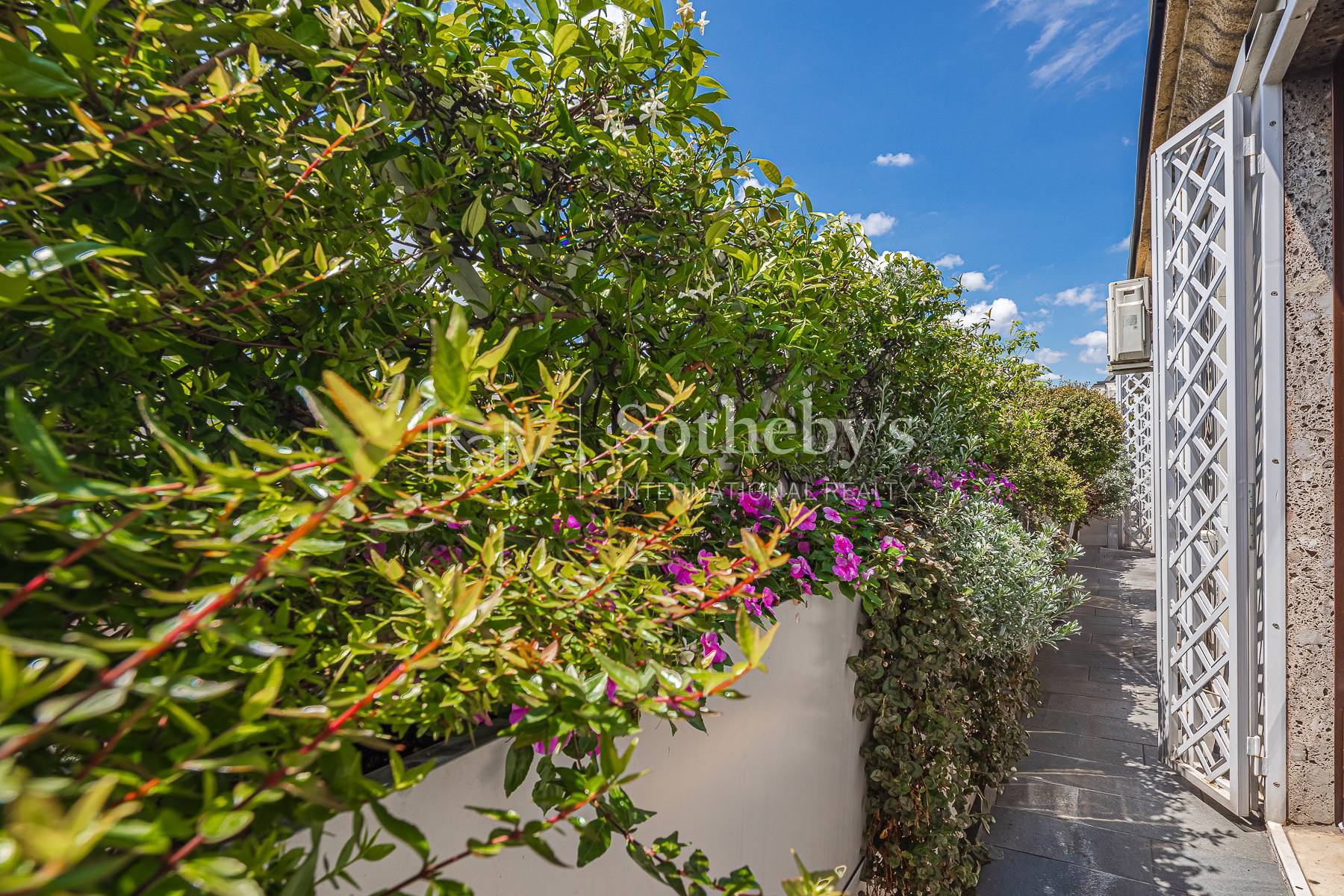  Charming Penthouse and Top-Floor Apartment in the Sant’Ambrogio Area - 物件實景
