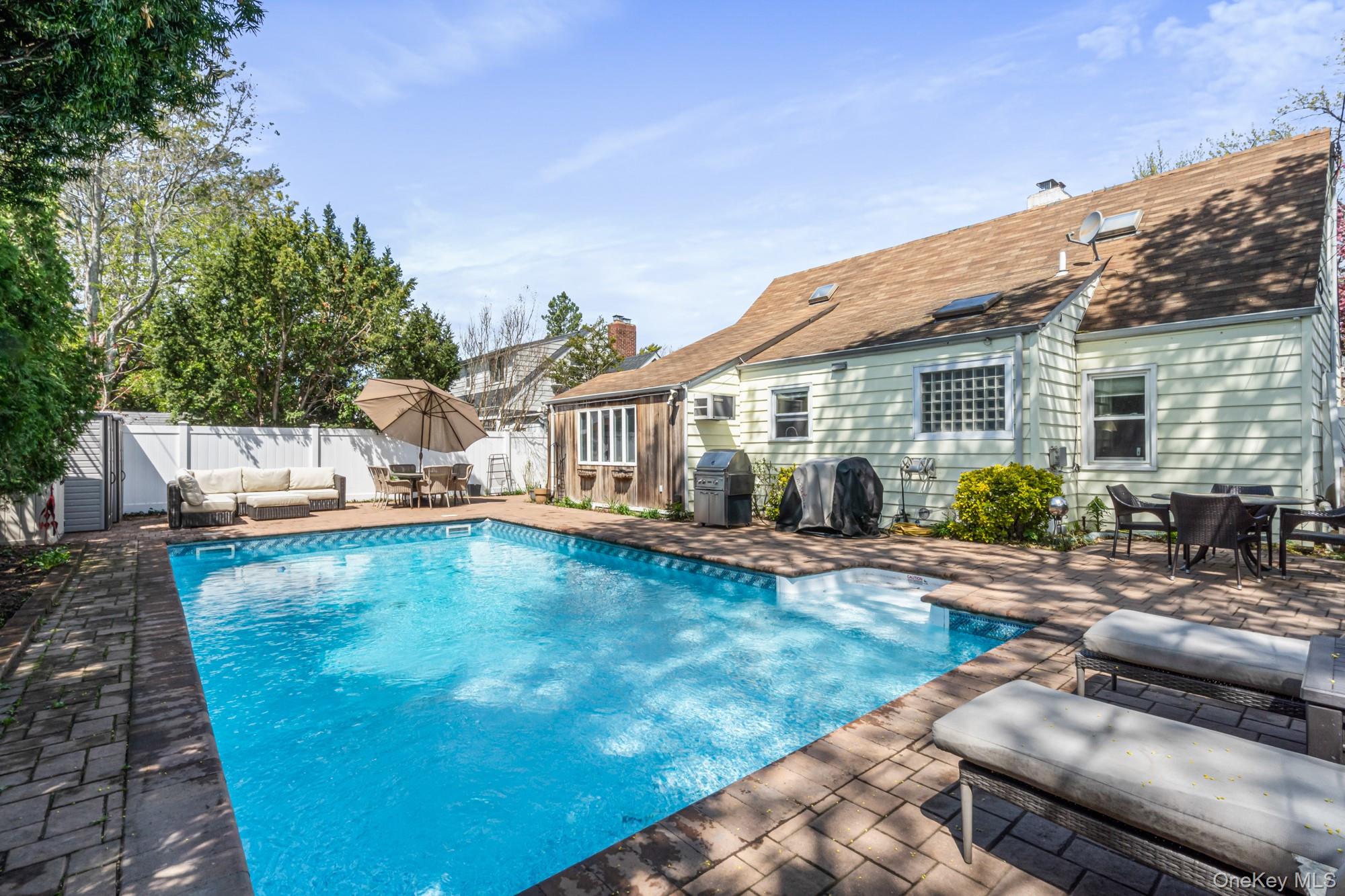  638 Lakeview Avenue, Rockville Centre, NY, 11570 - 物件實景