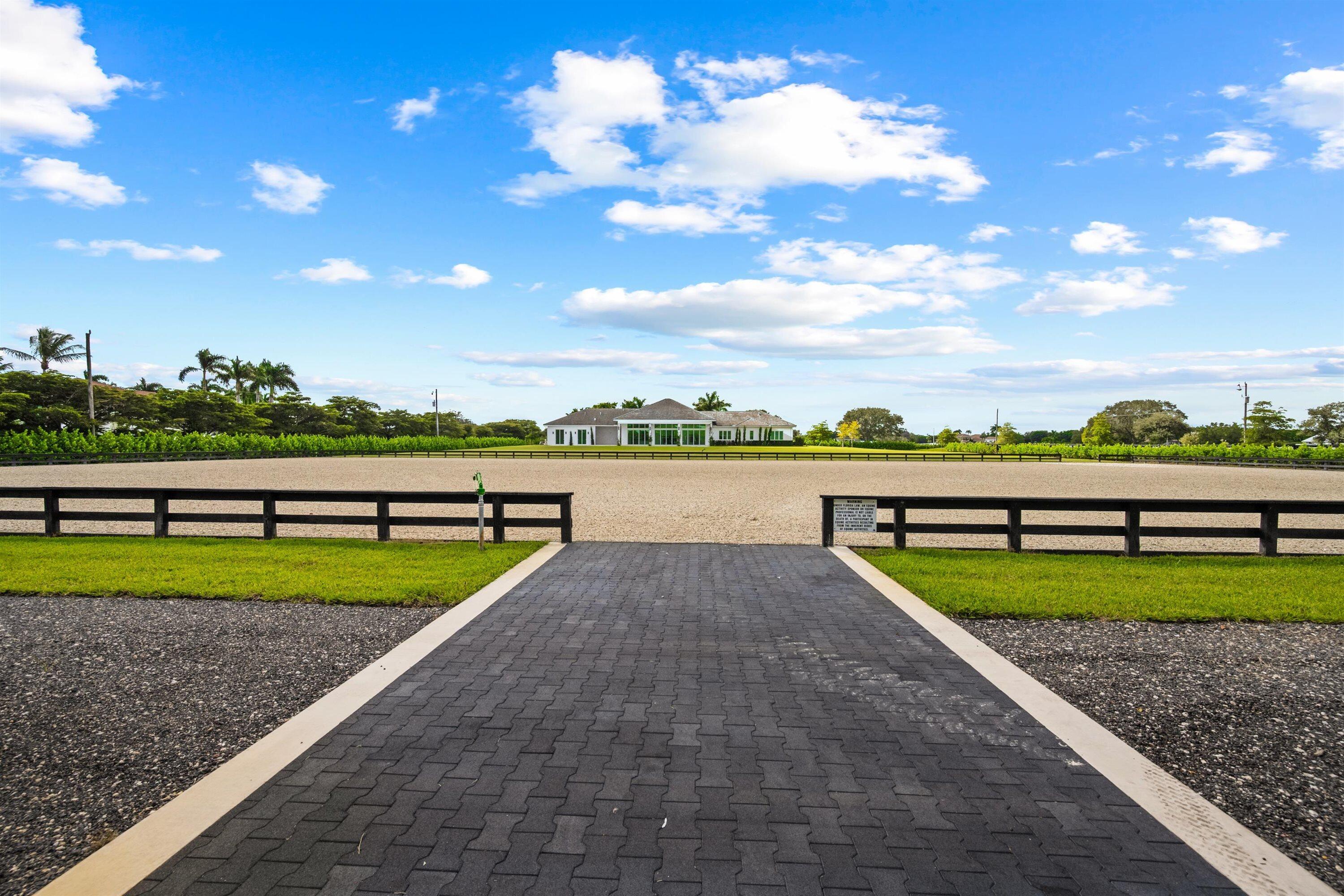  15385 Sunnyland Lane - 物件實景