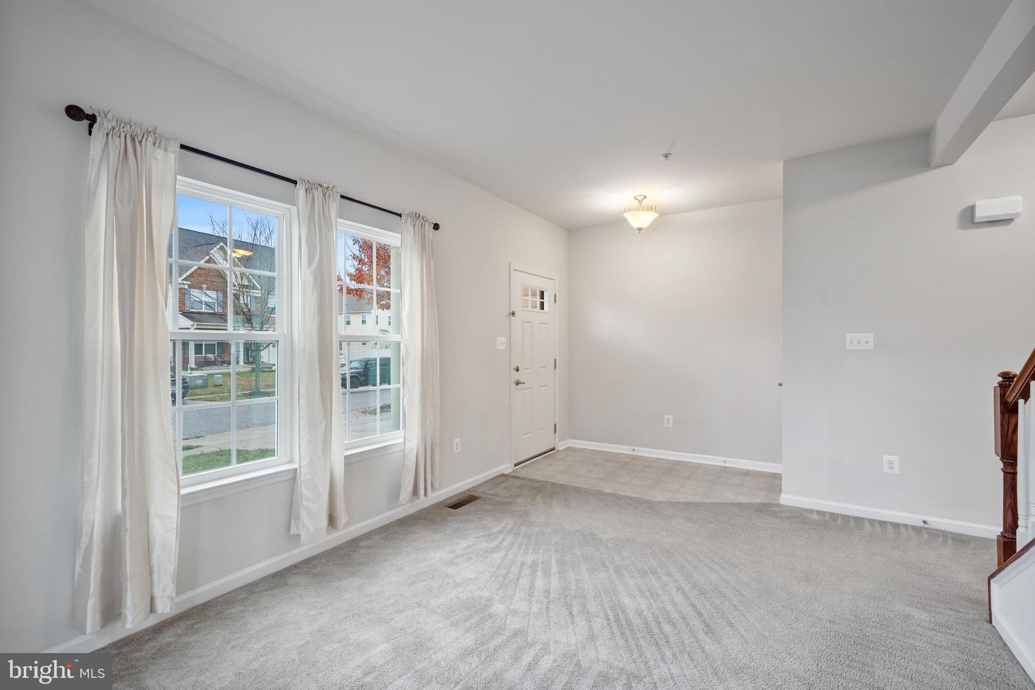 Waldorf, Maryland, 20602, United States, 4 Bedrooms Bedrooms, ,3 BathroomsBathrooms,Residential,For Sale,2001187