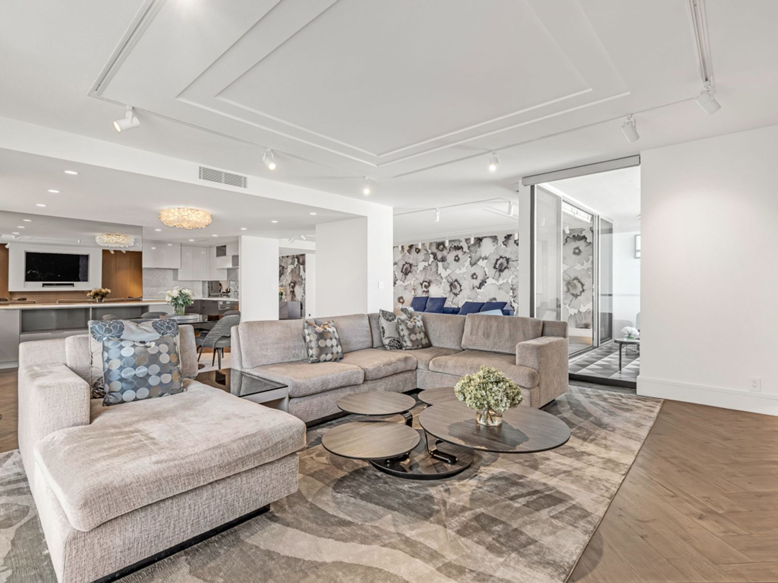 1100 Alta Loma Vista Road , West Hollywood, CA 90069 - 物件實景